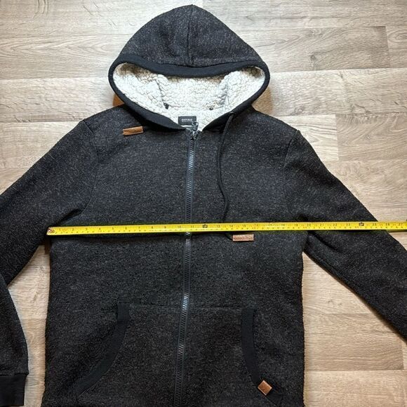 Buffalo David Bitton Warm Jacket. Small. Zip up front. Hoodie. Front pockets. - Picture 5 of 8